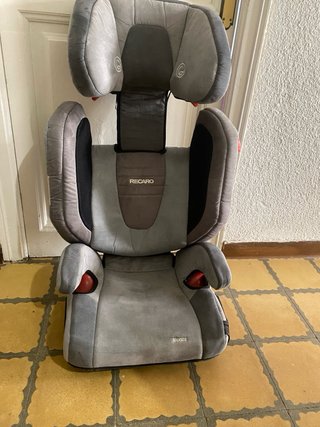 Silla de coche gris