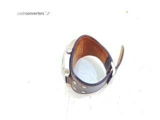 reloj pulsera caballero guess dual time