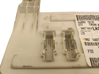 CAJA RELES / FUSIBLES FORD FOCUS SPORTBREAK (CB4)