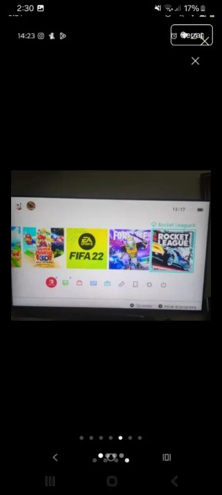 Nintendo Switch Azul y Rojo con fifa 22