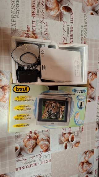 Mini TV Trevi TVC 2605 TFT 5 Portatile