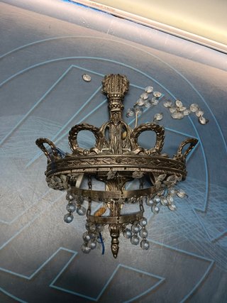 aplique de pared, estilo Imperio, bronce o latón envejecido con lágrimas de cristal de roca