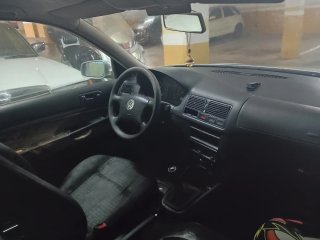 Volkswagen Golf 2002