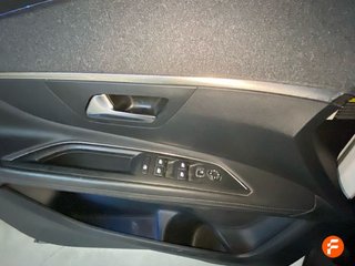 Peugeot 3008 1.2 PURETECH 96KW (130CV) ALLURE S&S