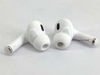 in-ear apple airpods pro 2 gen