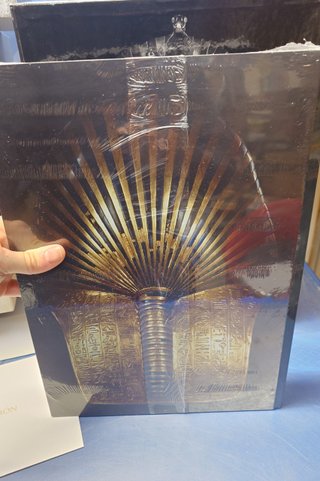 Escultura + libro: Skel, Tutankhamon 100 aniversario. Numerada y certificada.
