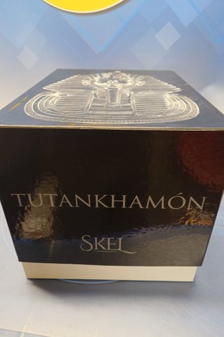 Escultura + libro: Skel, Tutankhamon 100 aniversario. Numerada y certificada.