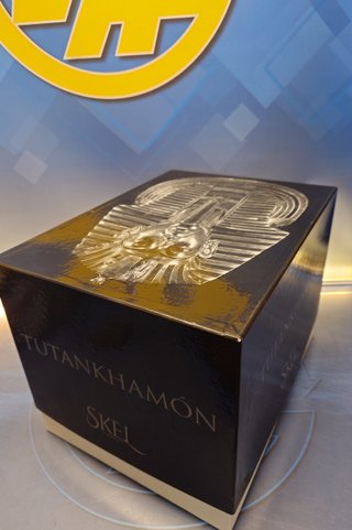 Escultura + libro: Skel, Tutankhamon 100 aniversario. Numerada y certificada.