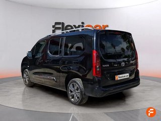 Toyota Proace City Verso 1.2 96kW Family Act Auto 7 Plazas L2
