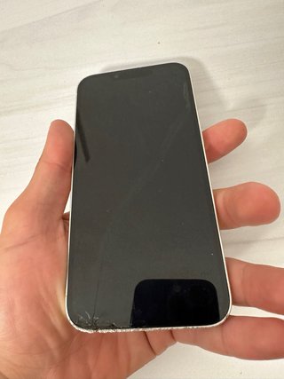 iPhone 13 Nuevo Solo pantalla rota  Nada cambaiado