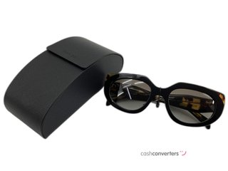gafa de sol señora prada spr d02