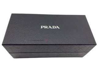 gafa de sol señora prada spr d02