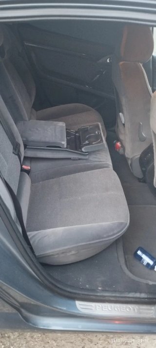 Peugeot 407 2004