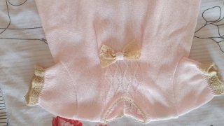 Conjunto bebé niña rosa tejido. 6 meses