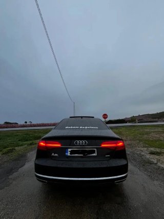 Audi A8 2014
