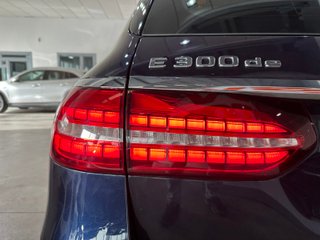Mercedes-Benz CLASE E E 300 DE (2022)