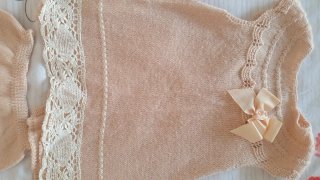 Conjunto bebé niña 6 meses: ranita y vestido.