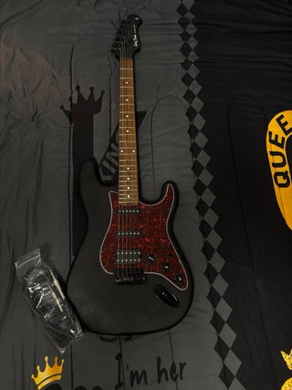 Guitarra Eléctrica Negra