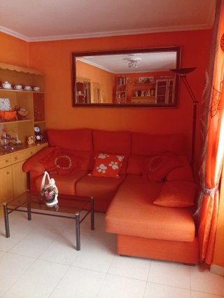 Se vende piso totalmente amueblado