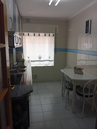 Se vende piso totalmente amueblado