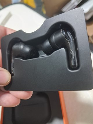 Auriculares inalámbricos negros Tribit FlyBuds C1