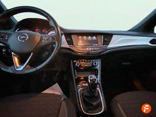 Opel Astra 1.2T SHT 96kW (130CV) Business Elegance