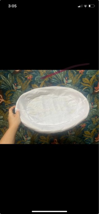 Cesta de mimbre artesanal