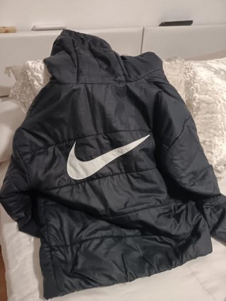 Chaqueta Nike acolchada capucha Talla XS