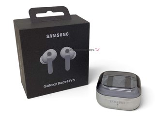 in-ear samsung galaxy buds 4 pro