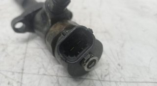 Ford 382754 0445110136 inyector focus berlina cap