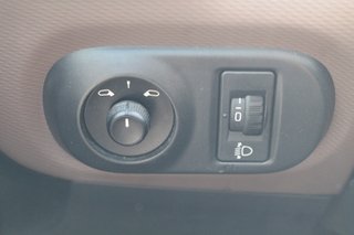 Citroen C4 CACTUS PureTech 60KW 82CV SS ETG Shine (2017)
