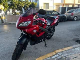 Kymco R3 Roja Deportiva