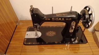 Máquina de coser Sigma vintage