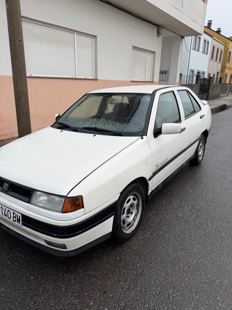 SEAT Toledo 1991 - foto 1