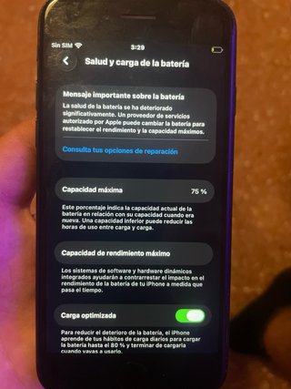 iPhone SE 2020 Negro solo reparar bateria.