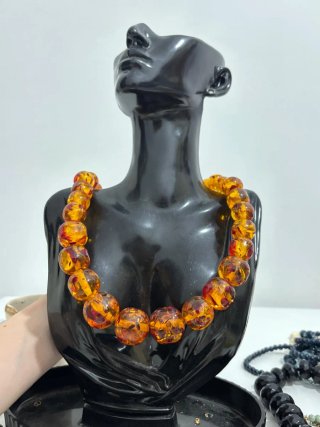 Collana vintage simil ambra