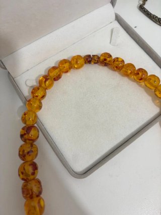 Collana vintage simil ambra