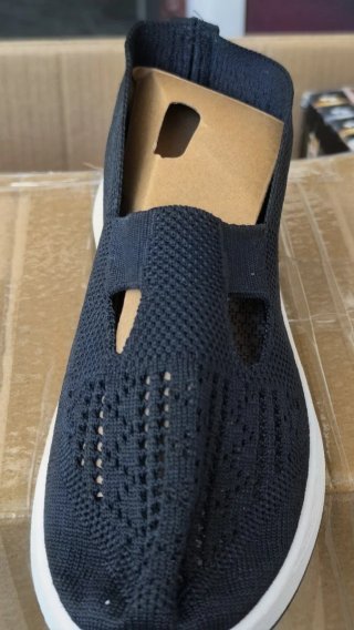 Zapatos negros cómodos para mujer. Talla 40. Nuevo