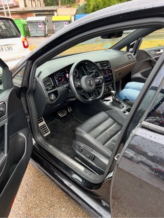 Volkswagen Golf R