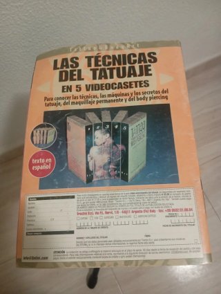 2 revistas Tattoo1 tribal N°5 y N°9 año 2004