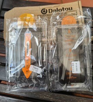 Protector Pantalla 15pro En su caja. Nuevo a estre