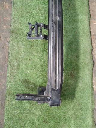 REFUERZO PARAGOLPES DELANTERO Seat Leon (5F1)(09.2012->)