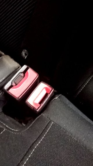 ENGANCHE CINTURON TRASERO CENTRAL Ford Mondeo Berlina (CNG)(2014->)