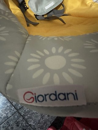 Hamaca para bebé con estampado de soles