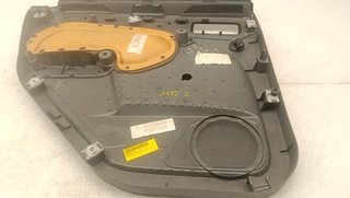 GUARNECIDO PUERTA TRASERA DERECHA FORD FOCUS BERL