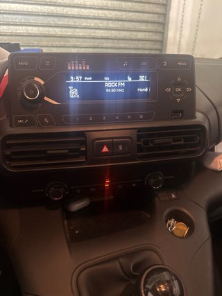 se vende furgoneta Opel combo en perfecto estado