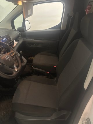 se vende furgoneta Opel combo en perfecto estado