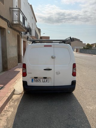 se vende furgoneta Opel combo en perfecto estado