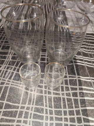 Juego Copas Vasos Oro Transparente