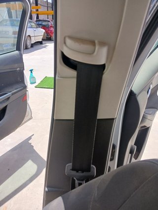 CINTURON SEGURIDAD DELANTERO DERECHO Ford Focus Berlina (CB8)(2010->)